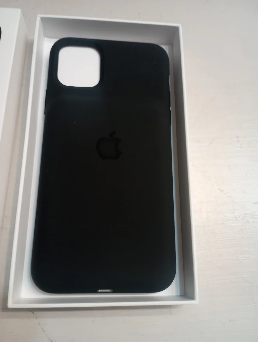 iPhone 11 Pro Max Smart Battery Case - New In Box
